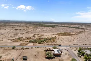 27306 N 219th Ave, Wittmann, AZ 85361 - Photo 38