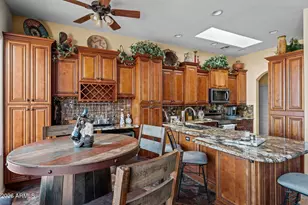 27306 N 219th Ave, Wittmann, AZ 85361 - Photo 2