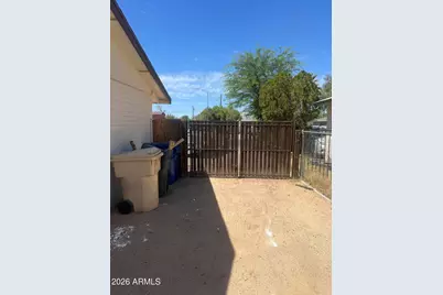 6425 W Rose Lane, Glendale, AZ 85301 - Photo 4