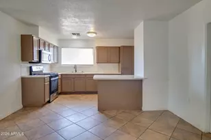 6425 W Rose Ln, Glendale, AZ 85301 - Photo 6