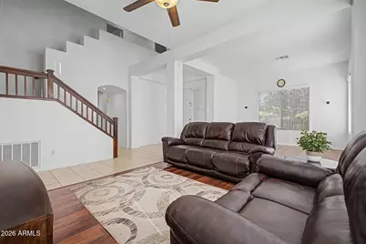 218 E Sunburst Lane, Tempe, AZ 85284 - Photo 4