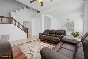 218 E Sunburst Ln, Tempe, AZ 85284 - Photo 4
