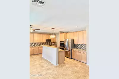 788 E Cowboy Cove Trail, San Tan Valley, AZ 85143 - Photo 8