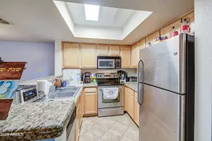 5757 W Eugie Ave, Glendale, AZ 85304 - Photo 16