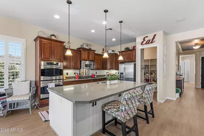 5530 W Desperado Way, Phoenix, AZ 85083 - Photo 6