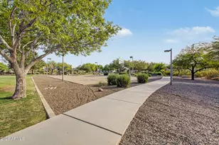 2541 E Ridge Creek Rd, Phoenix, AZ 85024 - Photo 44
