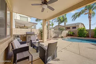 2541 E Ridge Creek Rd, Phoenix, AZ 85024 - Photo 32