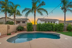 2541 E Ridge Creek Rd, Phoenix, AZ 85024 - Photo 34