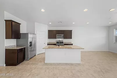 1881 W Stanton Avenue, Apache Junction, AZ 85120 - Photo 8