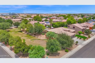 15146 W Highland Avenue, Goodyear, AZ 85395 - Photo 72