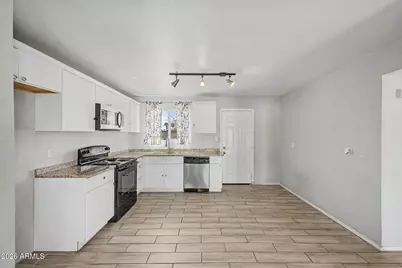 13212 N 31st Avenue, Phoenix, AZ 85029 - Photo 6