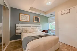 7137 E Rancho Vista Dr, Scottsdale, AZ 85251 - Photo 14