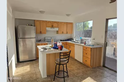 911 S Casitas Drive #C, Tempe, AZ 85281 - Photo 2