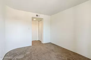 3601 W Tierra Buena Ln, Phoenix, AZ 85053 - Photo 20