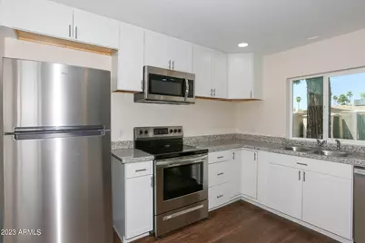 6226 S Hazelton Lane, Tempe, AZ 85283 - Photo 6