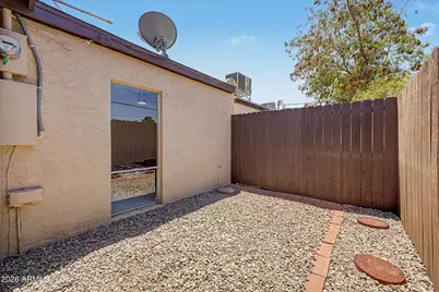 564 E Royal Palms Drive, Mesa, AZ 85203 - Photo 36