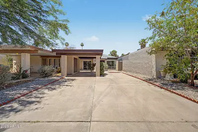 564 E Royal Palms Drive, Mesa, AZ 85203 - Photo 1
