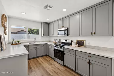2104 E Enid Avenue, Mesa, AZ 85204 - Photo 14