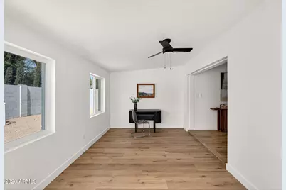 2104 E Enid Avenue, Mesa, AZ 85204 - Photo 8