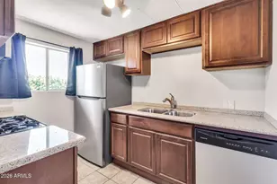 6125 E Indian School Rd, Scottsdale, AZ 85251 - Photo 20