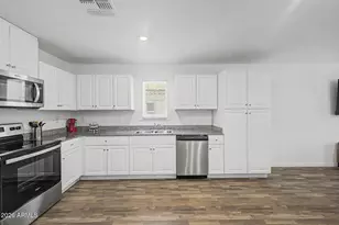 7946 S Magic Dr, Casa Grande, AZ 85193 - Photo 8