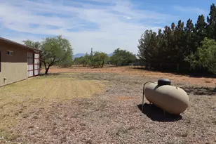 556 E Camino De Tundra, Huachuca City, AZ 85616 - Photo 14
