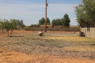 556 E Camino De Tundra, Huachuca City, AZ 85616 - Photo 28