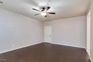 3481 S Bluejay Dr, Gilbert, AZ 85297 - Photo 16