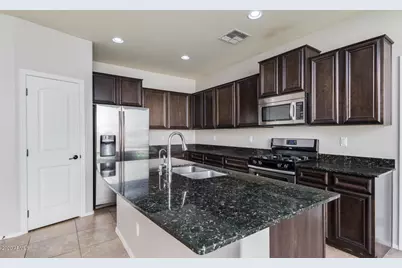 3481 S Bluejay Drive, Gilbert, AZ 85297 - Photo 10