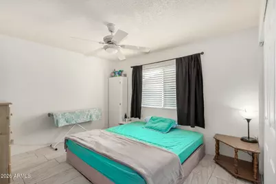 305 W Nopal Place, Chandler, AZ 85225 - Photo 14