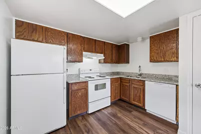436 W Clark Street #Apt 202, Mesa, AZ 85201 - Photo 6