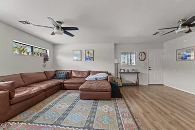 601 Whipple Court, Wickenburg, AZ 85390 - Photo 2