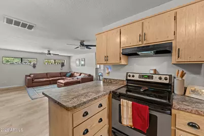 601 Whipple Court, Wickenburg, AZ 85390 - Photo 16