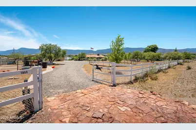 1053 N Esther Parkway, Camp Verde, AZ 86322 - Photo 4