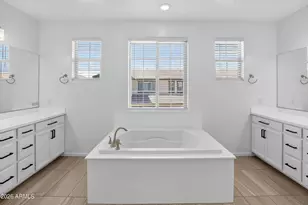 253 E Lantana Dr, Chandler, AZ 85286 - Photo 48