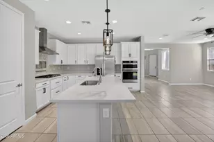 253 E Lantana Dr, Chandler, AZ 85286 - Photo 26