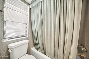 10410 N Cave Creek Rd, Phoenix, AZ 85020 - Photo 20
