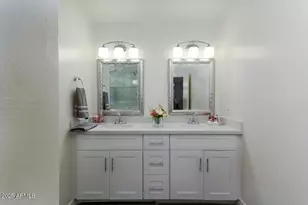 4614 S Kachina Dr, Tempe, AZ 85282 - Photo 26