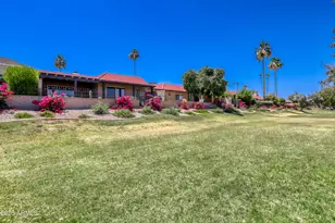 5213 N 79th Way, Scottsdale, AZ 85250 - Photo 2