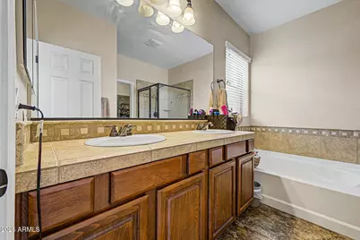 7171 S Sinova Court, Gilbert, AZ 85298 - Photo 12