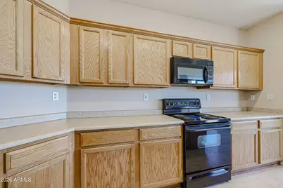 2470 W Warren Drive, Anthem, AZ 85086 - Photo 12
