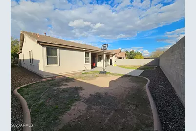 8805 W Glenn Drive, Glendale, AZ 85305 - Photo 20