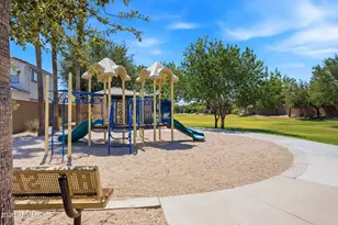 2655 S Sailors Way, Gilbert, AZ 85295 - Photo 32