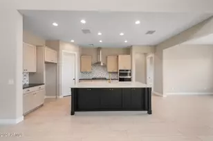 22439 S 183rd Wy, Queen Creek, AZ 85142 - Photo 10