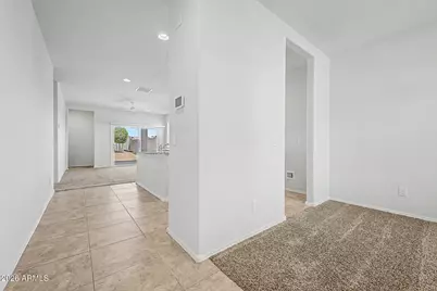3039 S 78th Lane, Phoenix, AZ 85043 - Photo 6