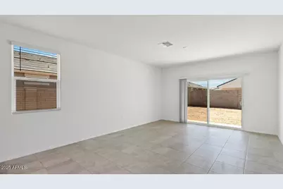2778 W Simone Avenue, Apache Junction, AZ 85120 - Photo 8