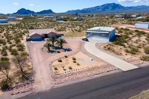 51207 W Iver Rd, Aguila, AZ 85320 - Photo 2