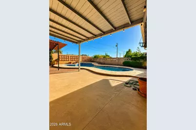 803 W 18th Street, Tempe, AZ 85281 - Photo 18