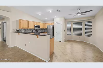 2340 W Apollo Road, Phoenix, AZ 85041 - Photo 6