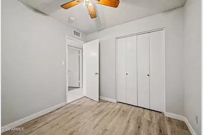 1000 E Loyola Drive, Tempe, AZ 85282 - Photo 24